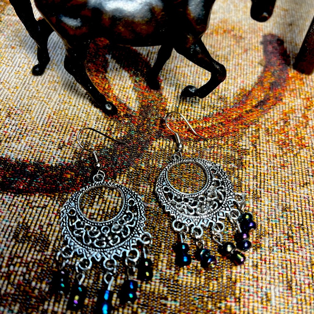Super cute, handmade, silver filigree, dangle, beaded, multi-color, earrings!!!